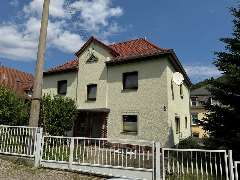 Tolles Wohnhaus mit viel Potential in Freital